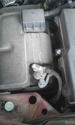 電瓶負(fù)極快拆,安全隱患,請(qǐng)及時(shí)加固